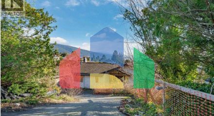 Residential - Single Family Home - West Vancouver, Canada - Canada