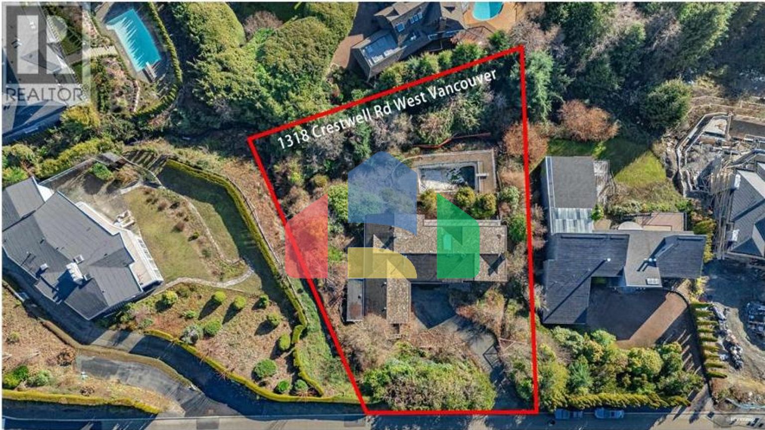 Residential - Single Family Home - West Vancouver, Canada - Canada