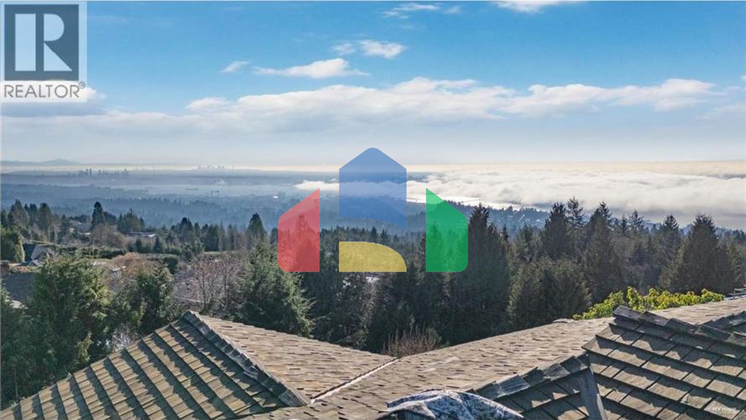 Residential - Single Family Home - West Vancouver, Canada - Canada