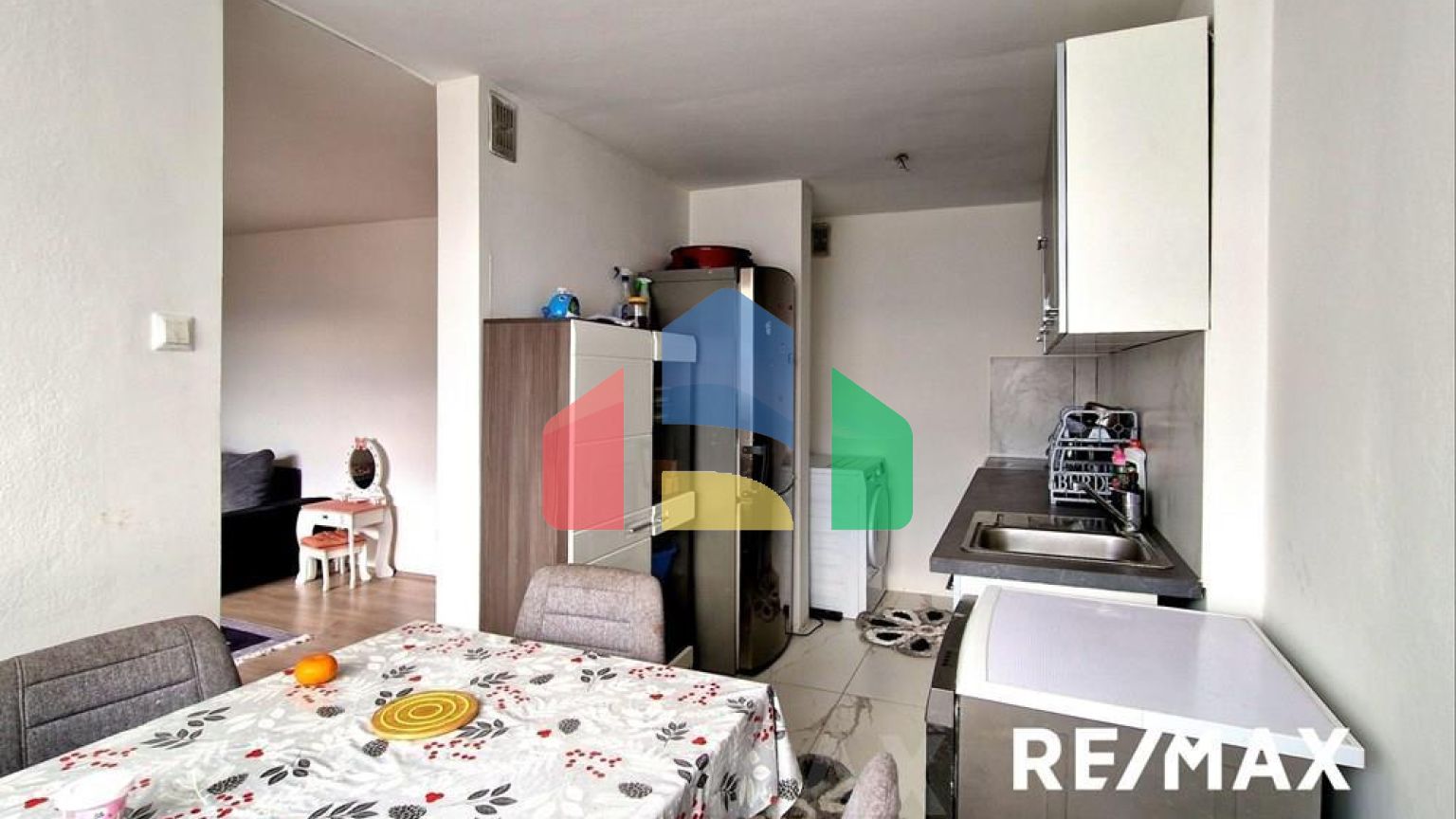 Residential - Condo/Apartment - LJ - Moste, Ljubljana (city) - SI