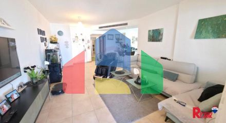 Residential - Condo/Apartment - Holon, Israel - HE