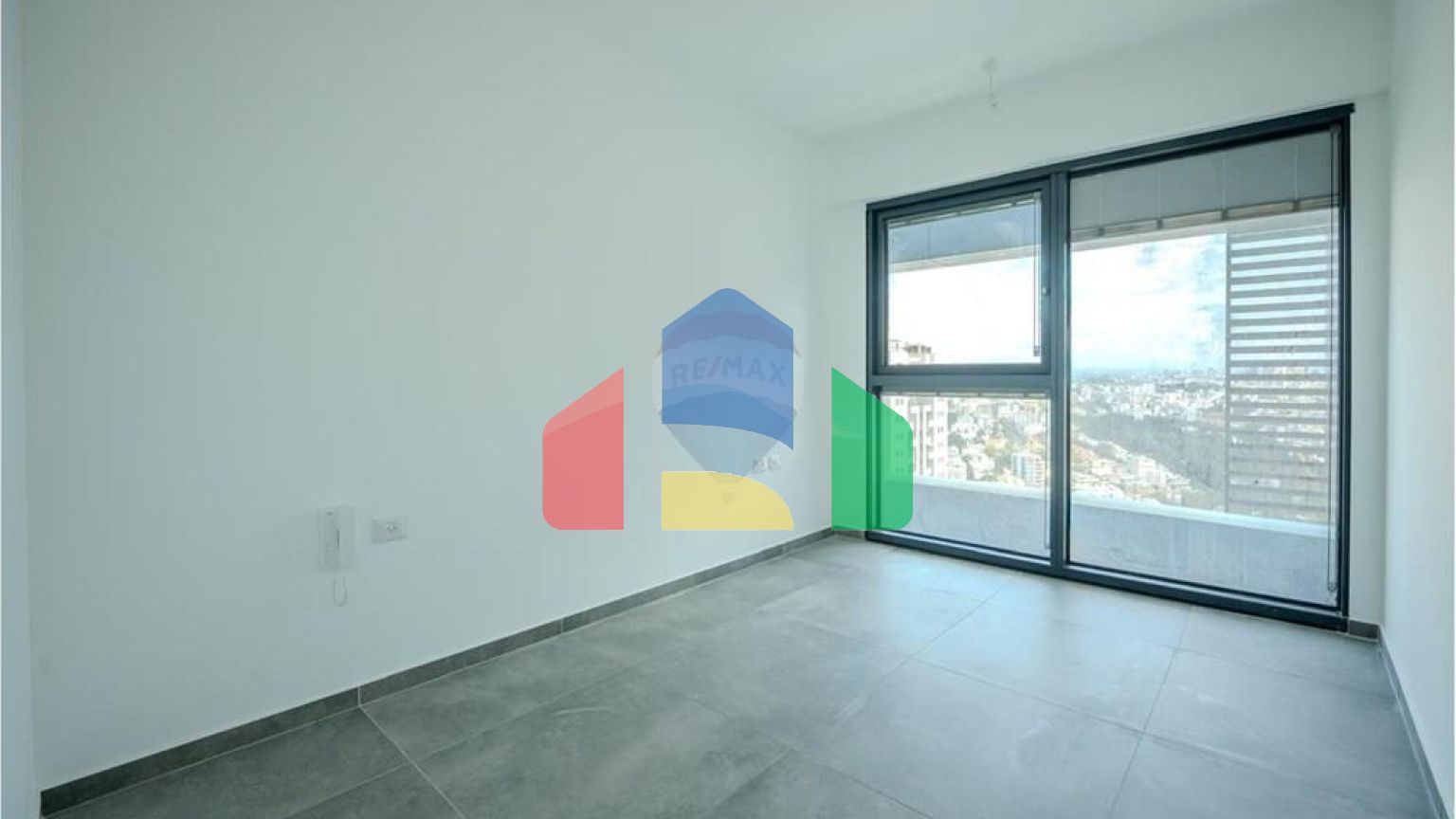 Residential - Condo/Apartment - Tel Aviv - Jaffa, Israel - HE