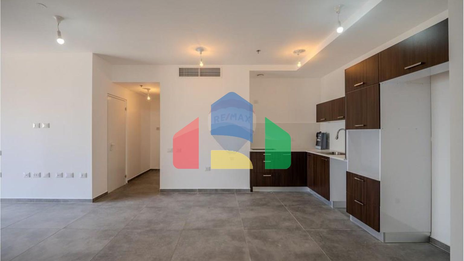 Residential - Condo/Apartment - Tel Aviv - Jaffa, Israel - HE