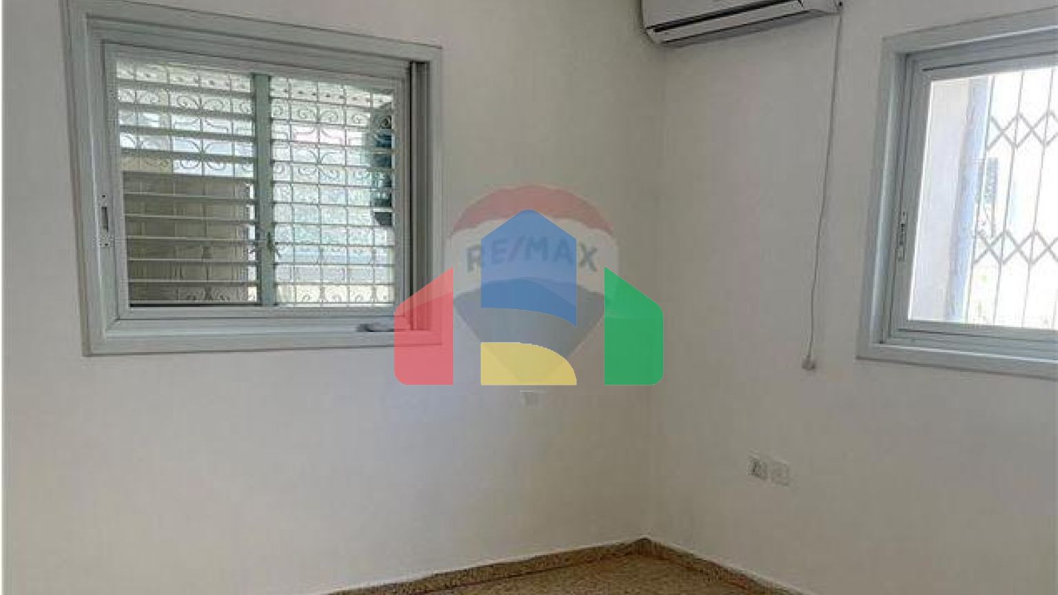 Residential - Condo/Apartment - Ramat Hasharon, Israel - HE