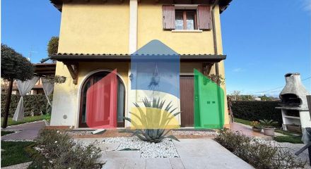 Residential - Townhouse - Castelnuovo del Garda - Italy