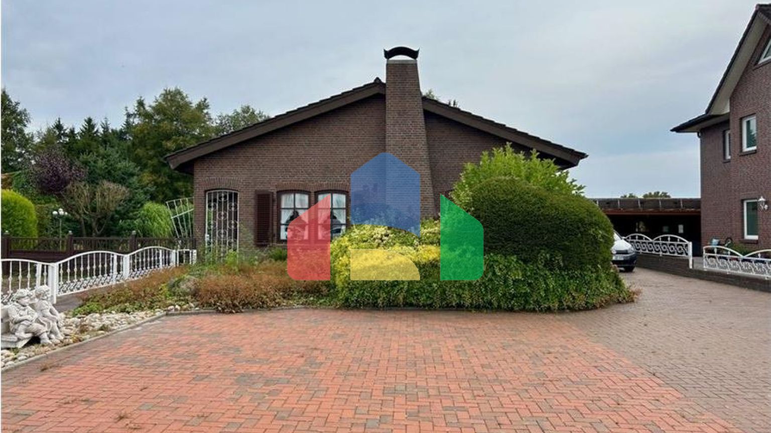 Residential - Bungalow - Ostrhauderfehn - Germany