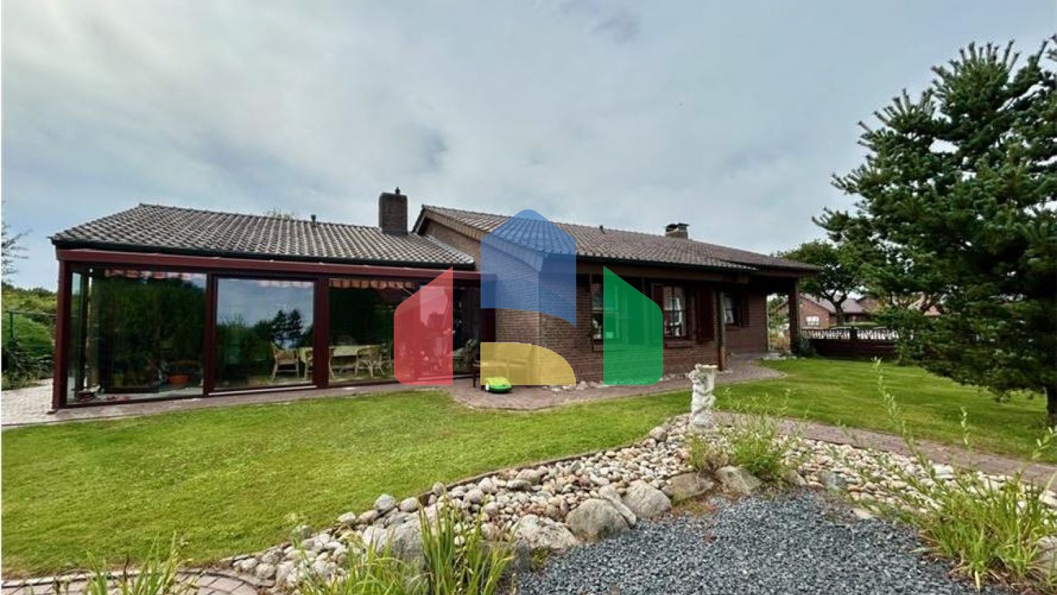 Residential - Bungalow - Ostrhauderfehn - Germany