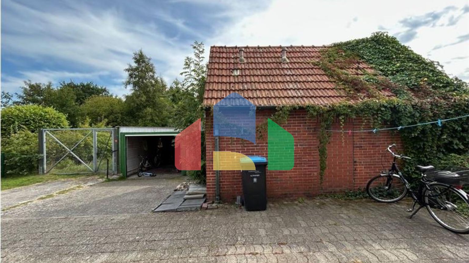 Residential - Bungalow - Ostrhauderfehn - Germany