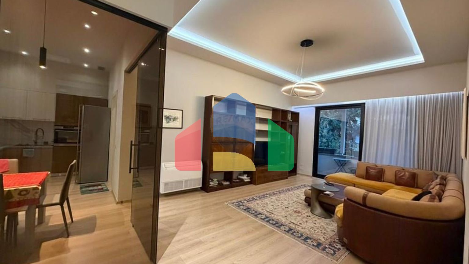 Residential - Condo/Apartment - Liqeni I Thatë, Liqeni I Thatë, Tiranë - AL