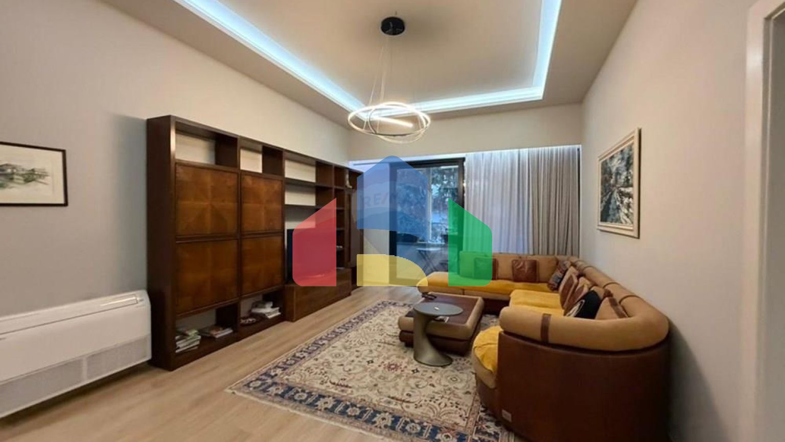 Residential - Condo/Apartment - Liqeni I Thatë, Liqeni I Thatë, Tiranë - AL