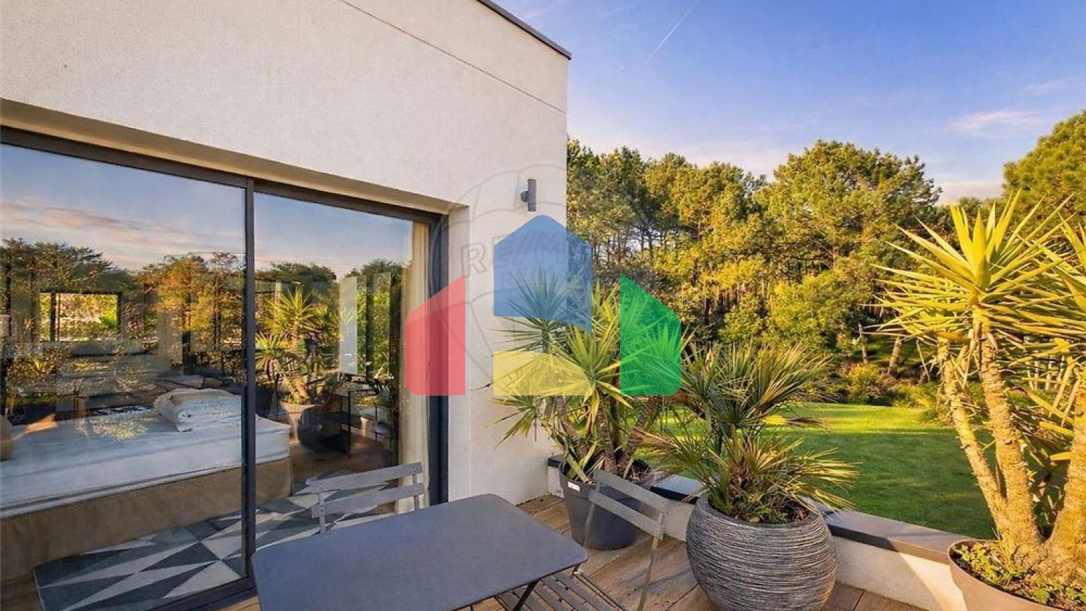 Residential - Single Family Home - la Palmyre, , Nouvelle-Aquitaine - FR