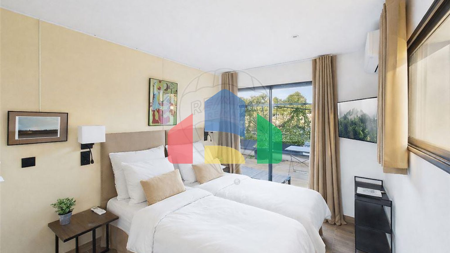 Residential - Single Family Home - la Palmyre, , Nouvelle-Aquitaine - FR