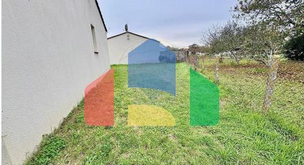 Residential - Single Family Home - Sainte-Gemme, , Nouvelle-Aquitaine - FR Residential - Single Family Home - Sainte-Gemme, , Nouvelle-Aquitaine - FR