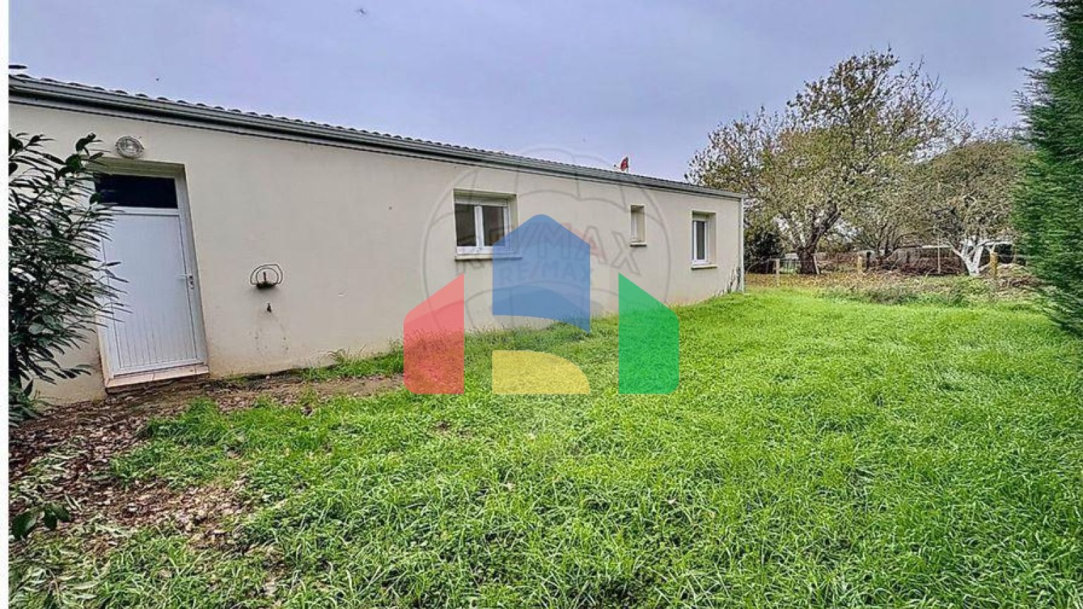 Residential - Single Family Home - Sainte-Gemme, , Nouvelle-Aquitaine - FR