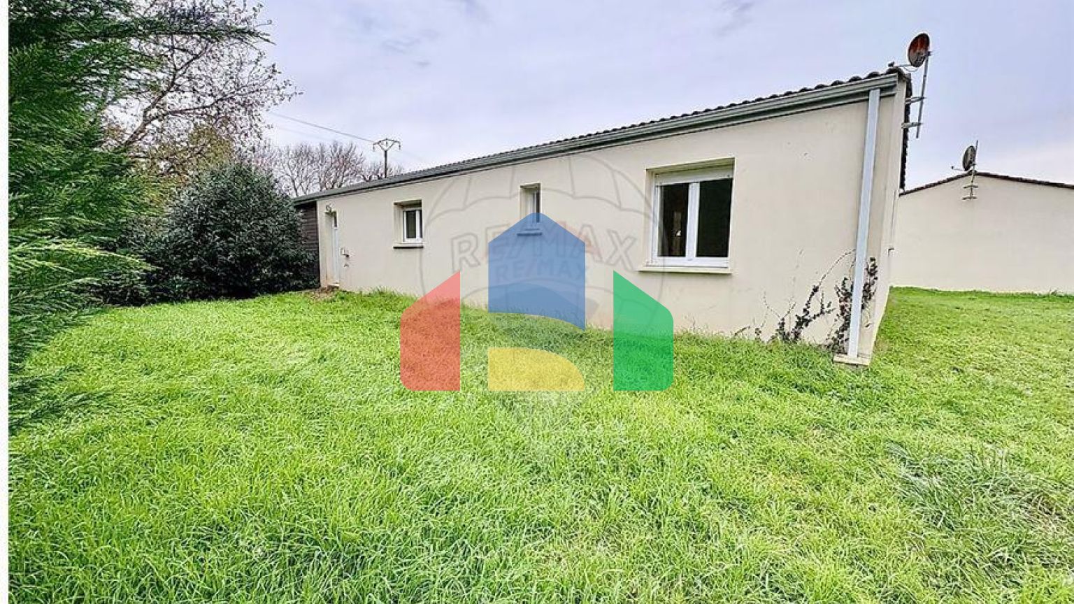 Residential - Single Family Home - Sainte-Gemme, , Nouvelle-Aquitaine - FR