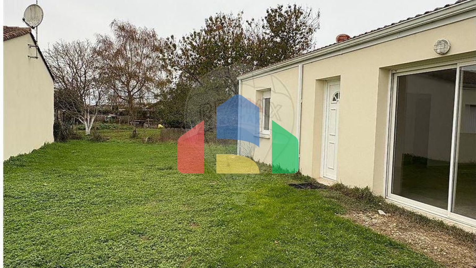 Residential - Single Family Home - Sainte-Gemme, , Nouvelle-Aquitaine - FR