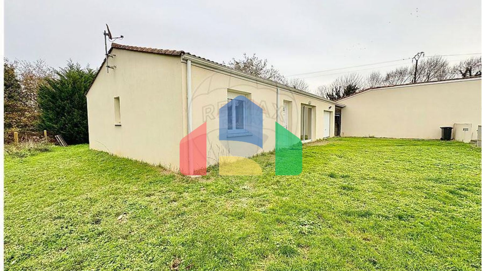 Residential - Single Family Home - Sainte-Gemme, , Nouvelle-Aquitaine - FR