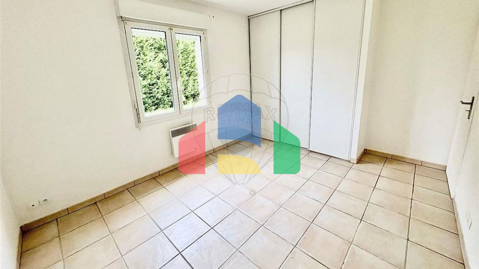 Residential - Single Family Home - Sainte-Gemme, , Nouvelle-Aquitaine - FR