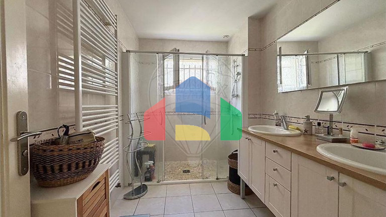 Residential - Single Family Home - Saint-Palais-sur-Mer, , Nouvelle-Aquitaine - FR