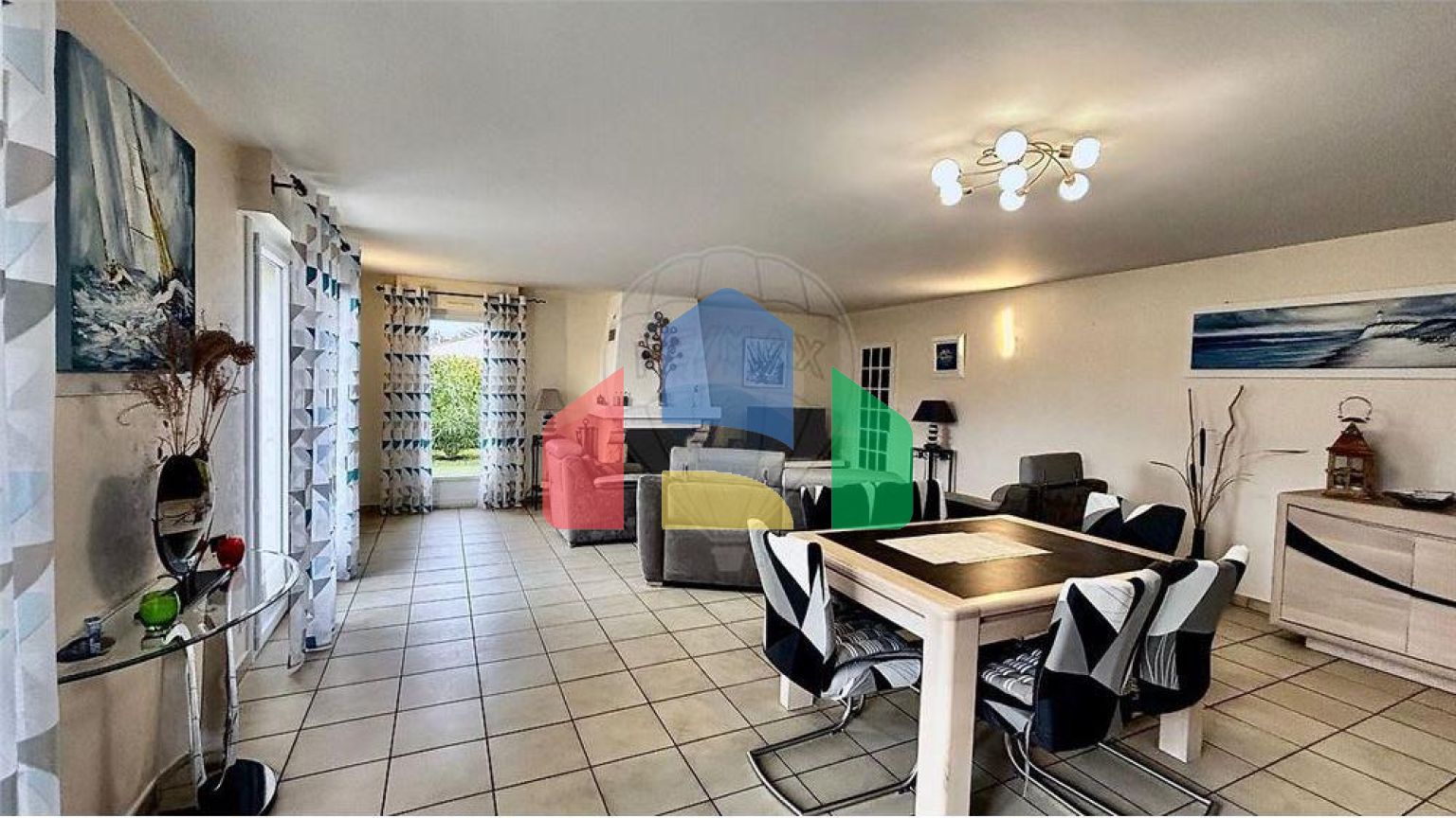 Residential - Single Family Home - Saint-Palais-sur-Mer, , Nouvelle-Aquitaine - FR