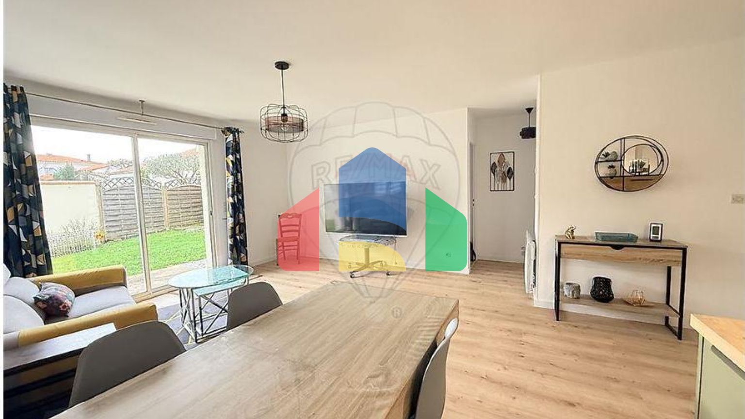 Residential - Single Family Home - Vaux-sur-Mer, , Nouvelle-Aquitaine - FR