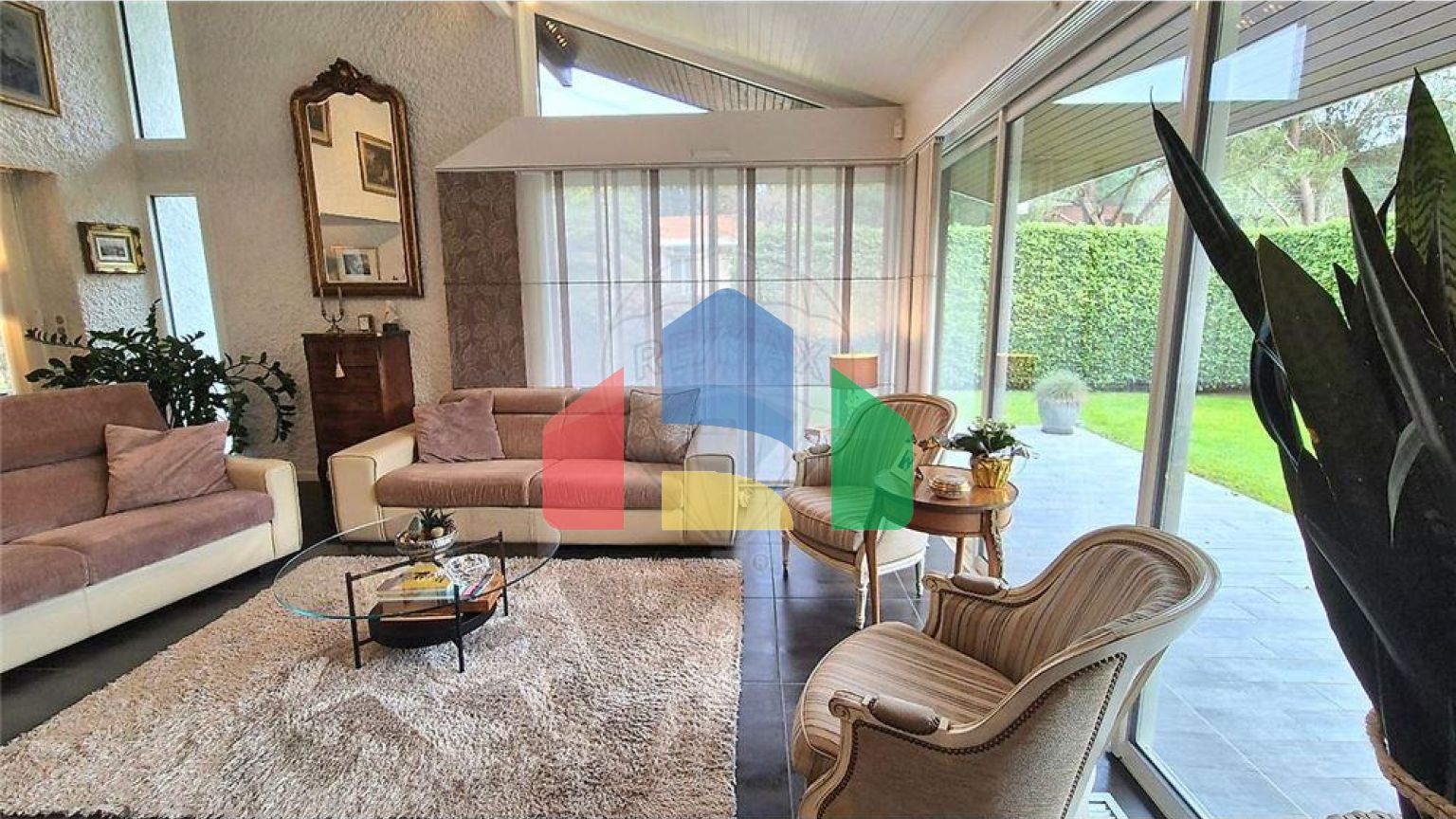 Residential - Single Family Home - Mérignac, , Nouvelle-Aquitaine - FR