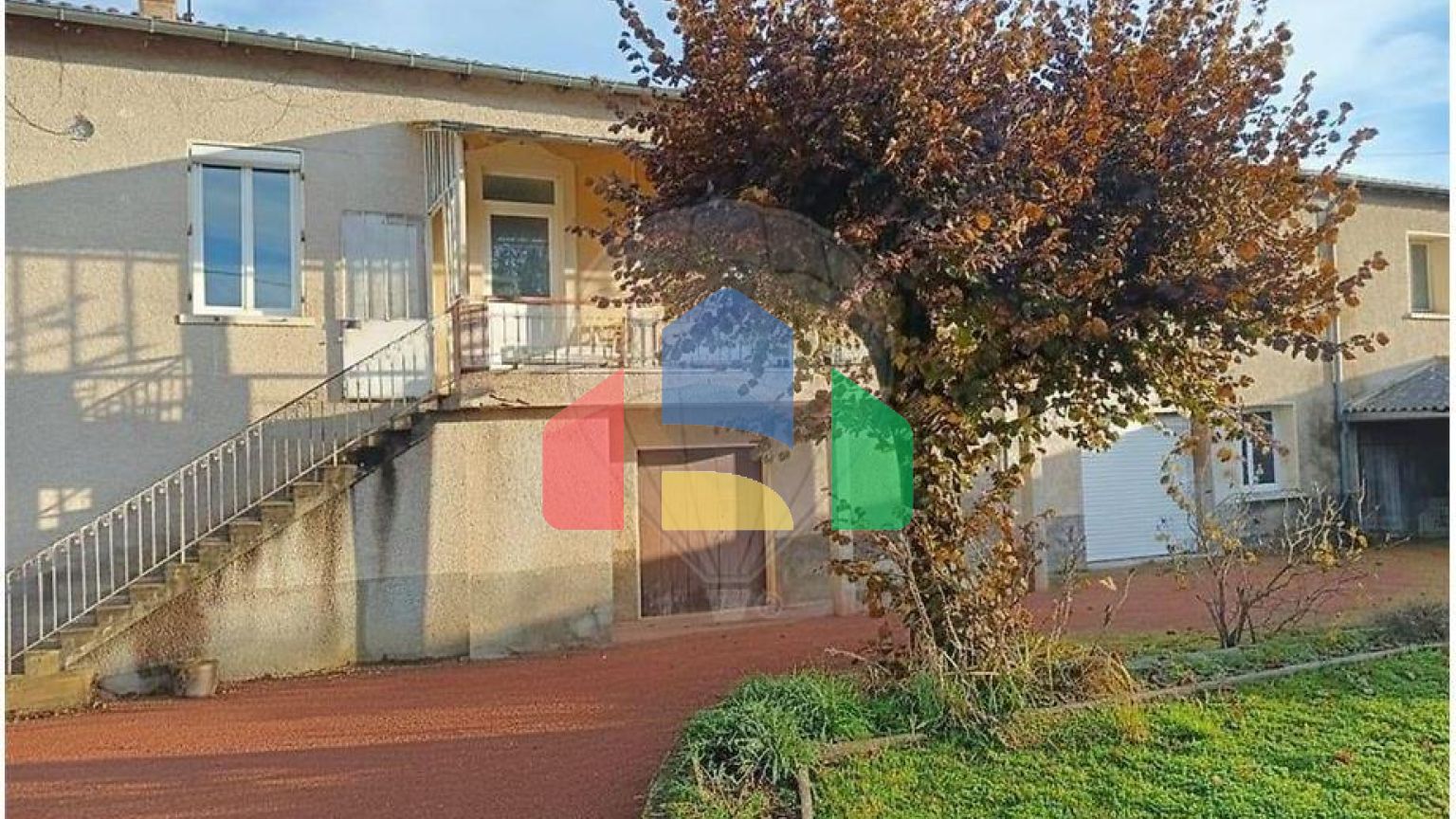 Residential - Single Family Home - Salles-Arbuissonnas-en-Beaujolais, , Auvergne-Rhône-Alpes - FR