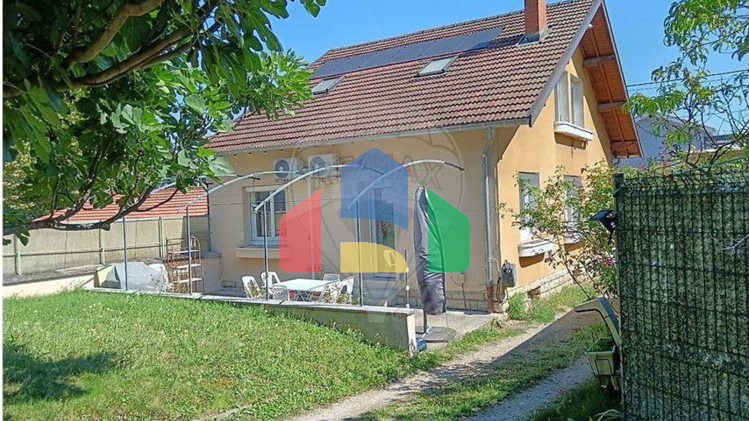 Residential - Single Family Home - Villefranche-sur-Saône, , Auvergne-Rhône-Alpes - FR