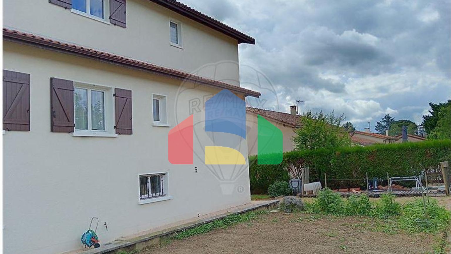 Residential - Single Family Home - Anse, , Auvergne-Rhône-Alpes - FR