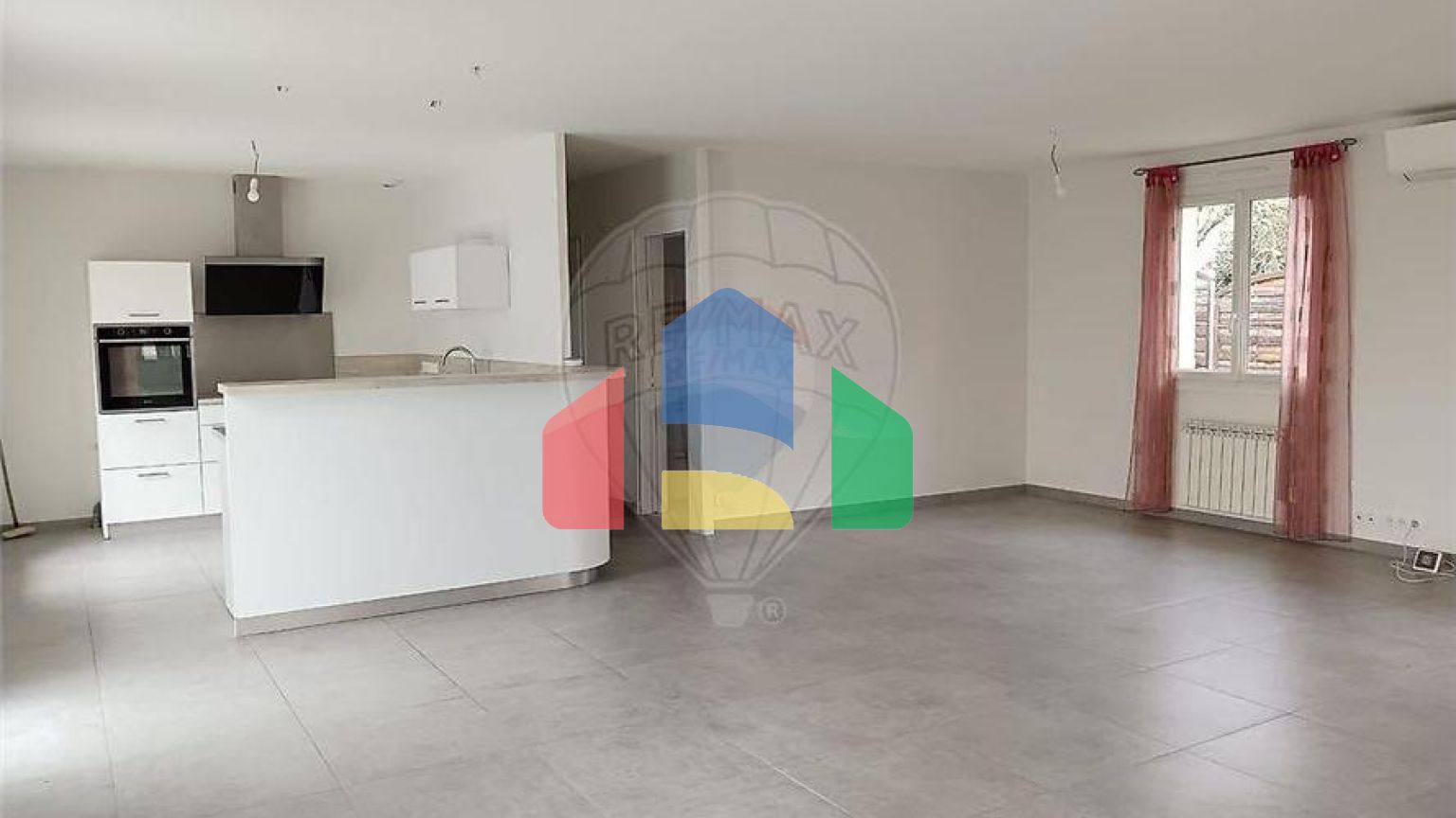 Residential - Single Family Home - Saint-Étienne-la-Varenne, , Auvergne-Rhône-Alpes - FR