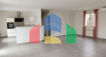 Residential - Single Family Home - Saint-Étienne-la-Varenne, , Auvergne-Rhône-Alpes - FR Residential - Single Family Home - Saint-Étienne-la-Varenne, , Auvergne-Rhône-Alpes - FR