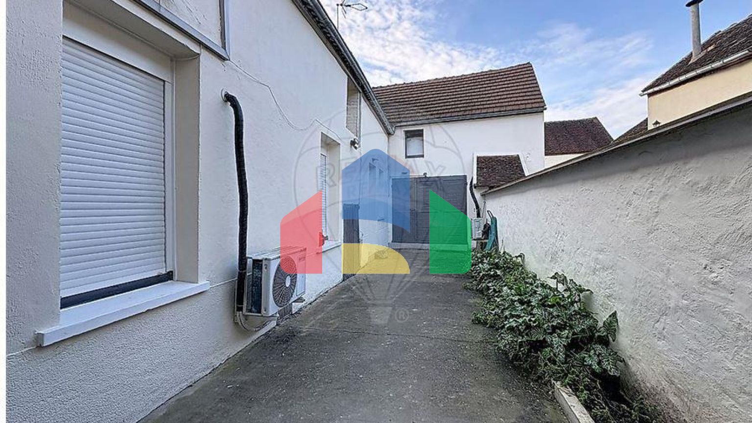 Residential - New Builds - Véron, , Bourgogne-Franche-Comté - FR