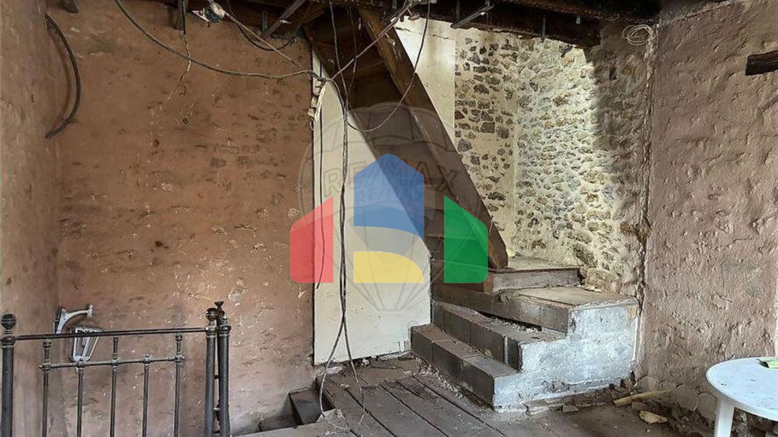 Residential - Single Family Home - Decize, , Bourgogne-Franche-Comté - FR