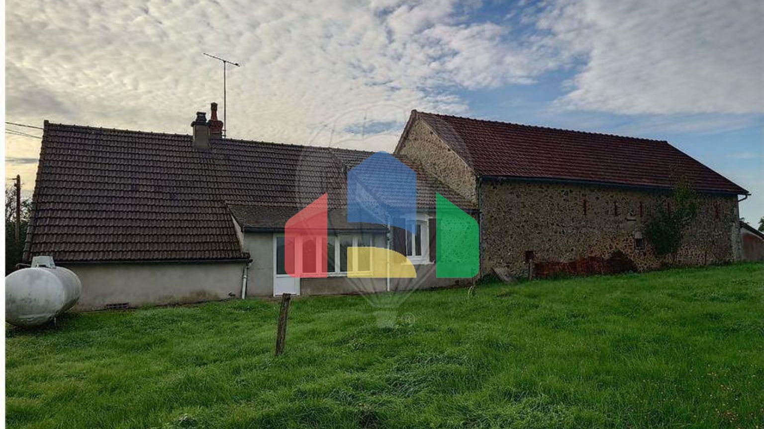 Residential - Single Family Home - Savigny-Poil-Fol, , Bourgogne-Franche-Comté - FR