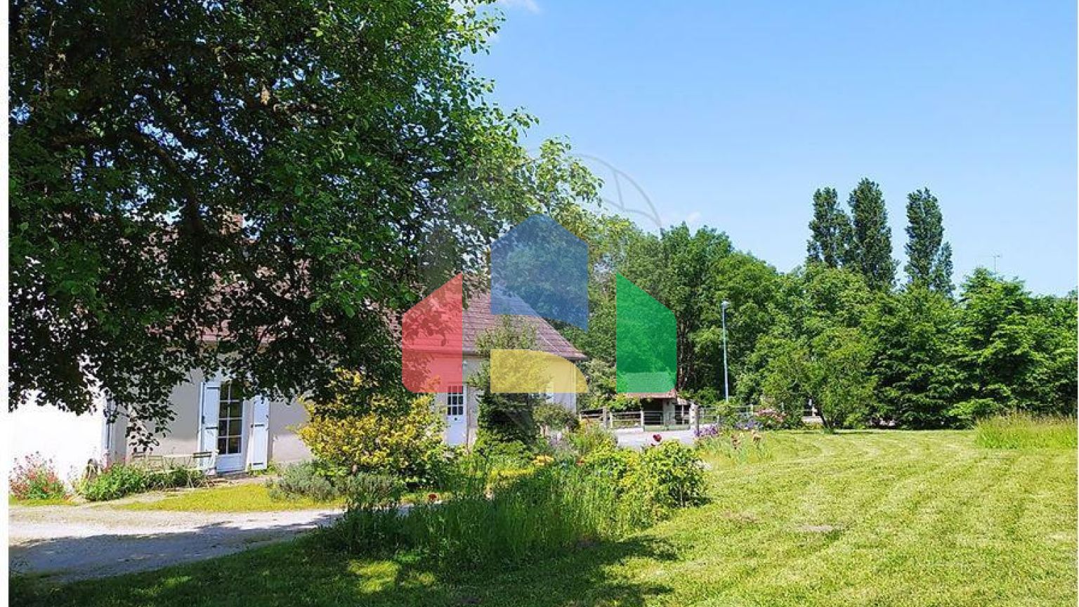 Residential - Single Family Home - Cossaye, , Bourgogne-Franche-Comté - FR