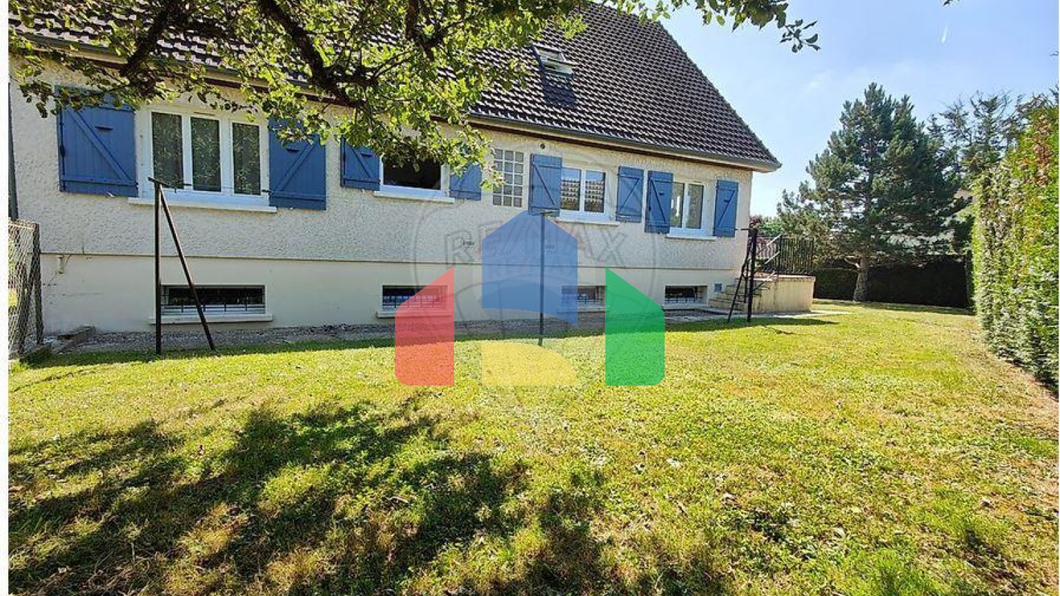 Residential - Single Family Home - Saint-Fargeau, , Bourgogne-Franche-Comté - FR