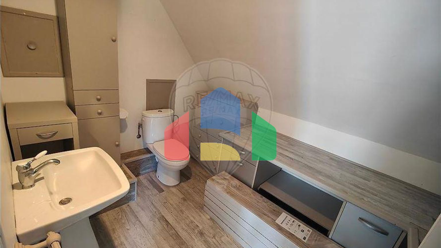 Residential - Single Family Home - Saint-Fargeau, , Bourgogne-Franche-Comté - FR