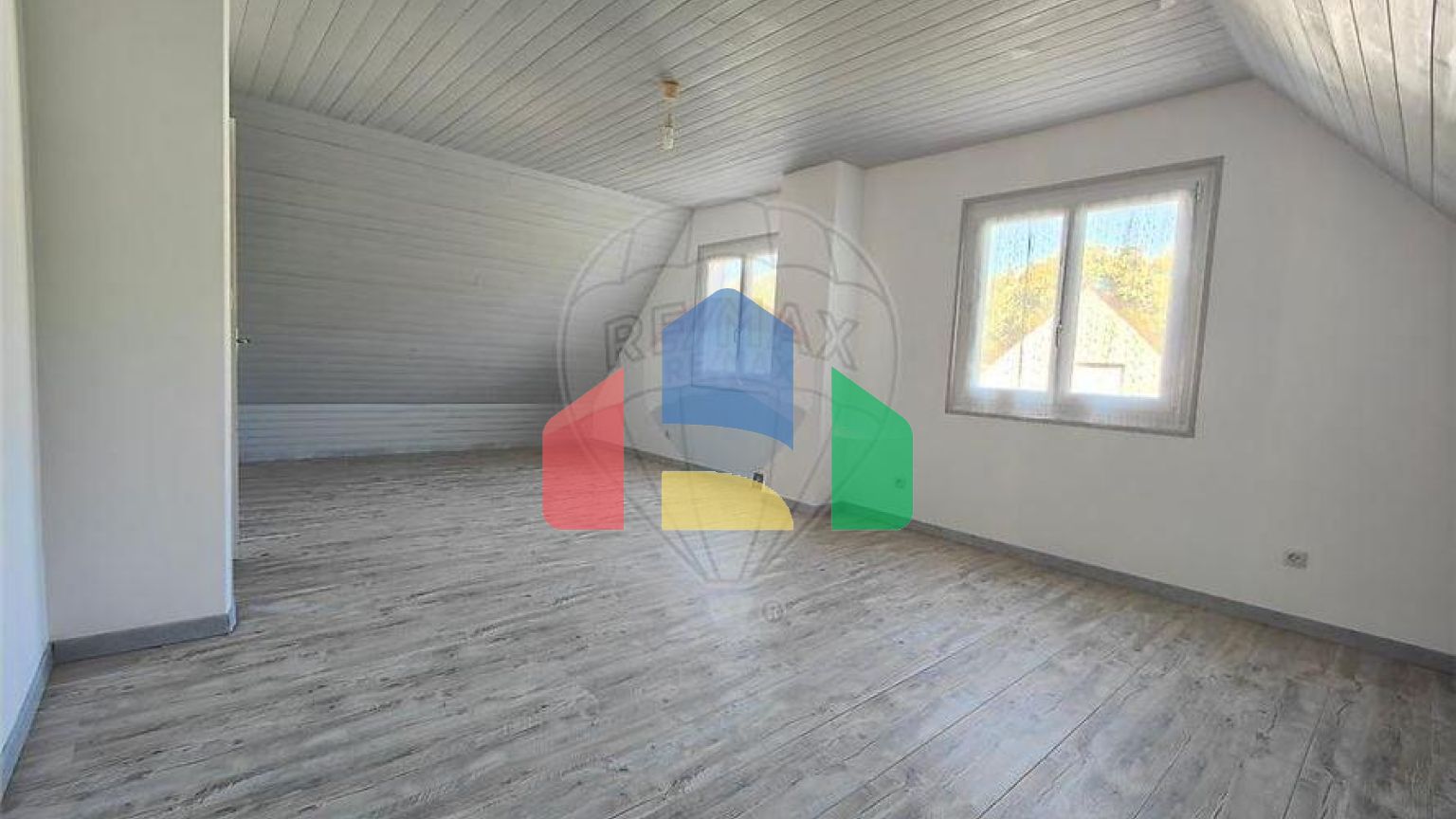 Residential - Single Family Home - Saint-Fargeau, , Bourgogne-Franche-Comté - FR