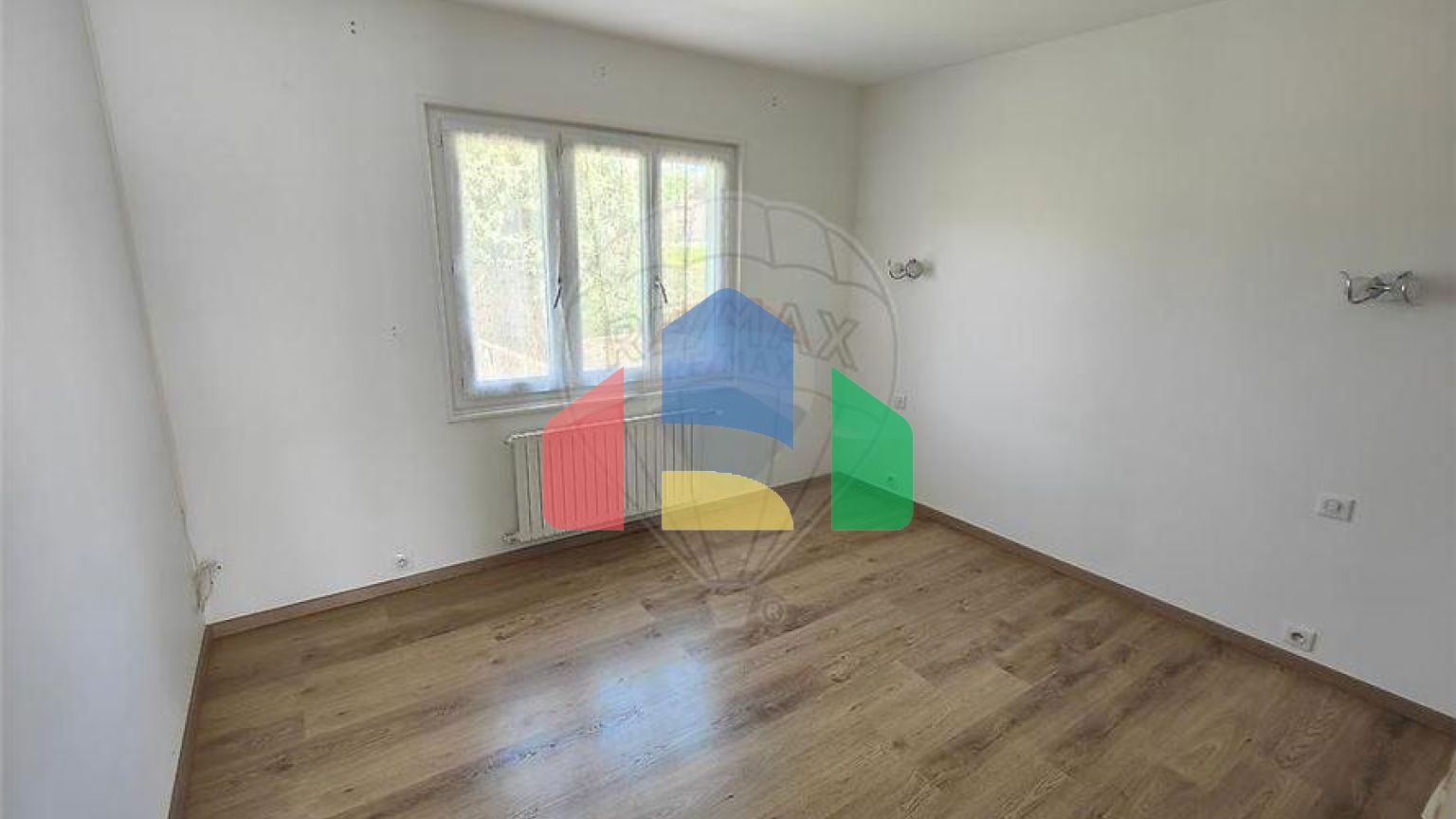 Residential - Single Family Home - Saint-Fargeau, , Bourgogne-Franche-Comté - FR