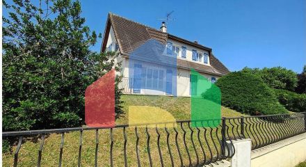 Residential - Single Family Home - Saint-Fargeau, , Bourgogne-Franche-Comté - FR