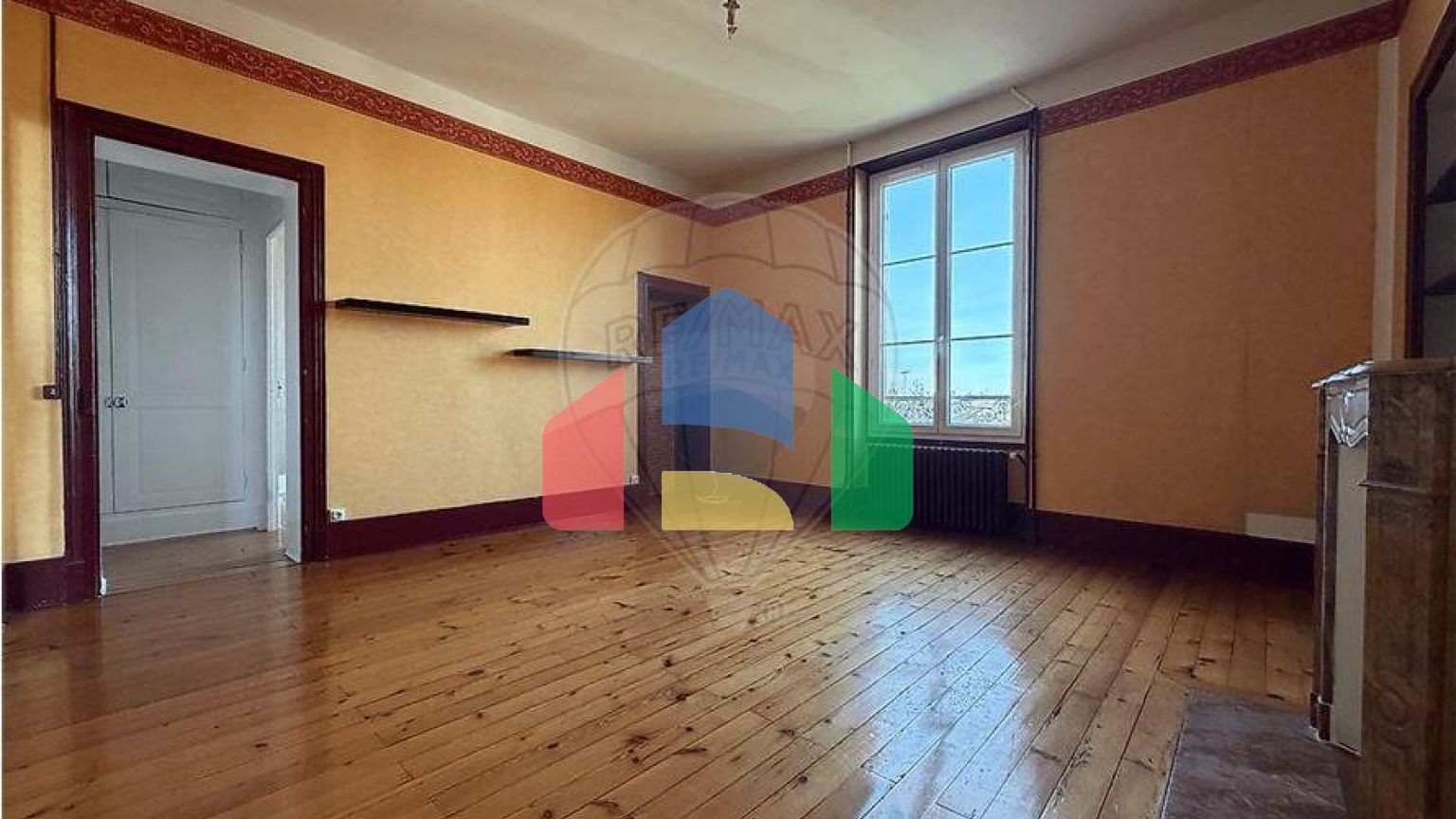 Residential - Condo/Apartment - Cosne-Cours-sur-Loire, , Bourgogne-Franche-Comté - FR