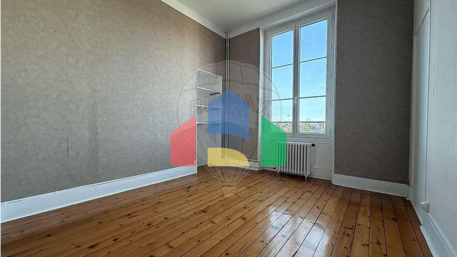 Residential - Condo/Apartment - Cosne-Cours-sur-Loire, , Bourgogne-Franche-Comté - FR