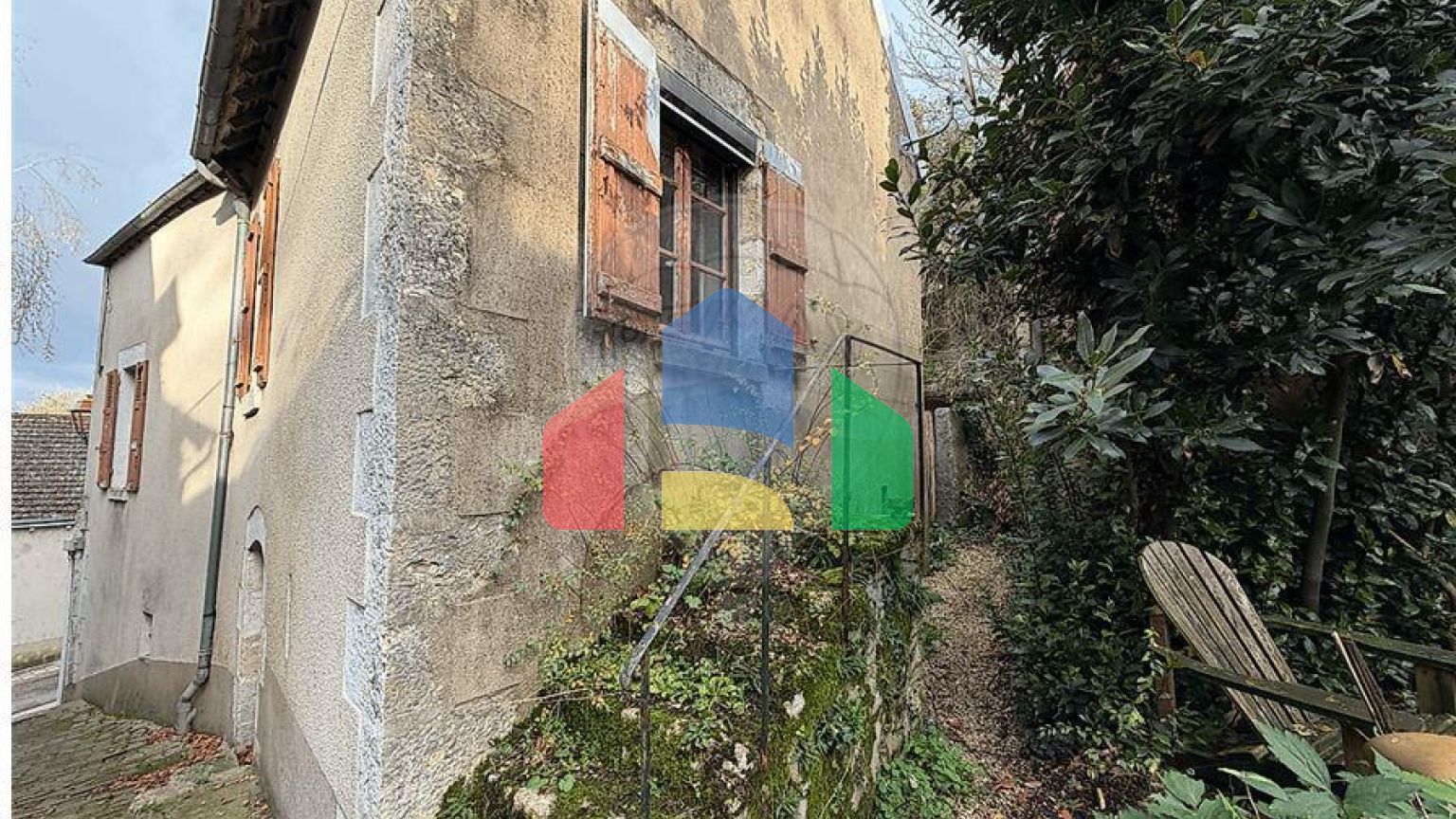 Residential - Single Family Home - Châtillon-sur-Loire, , Centre-Val de Loire - FR