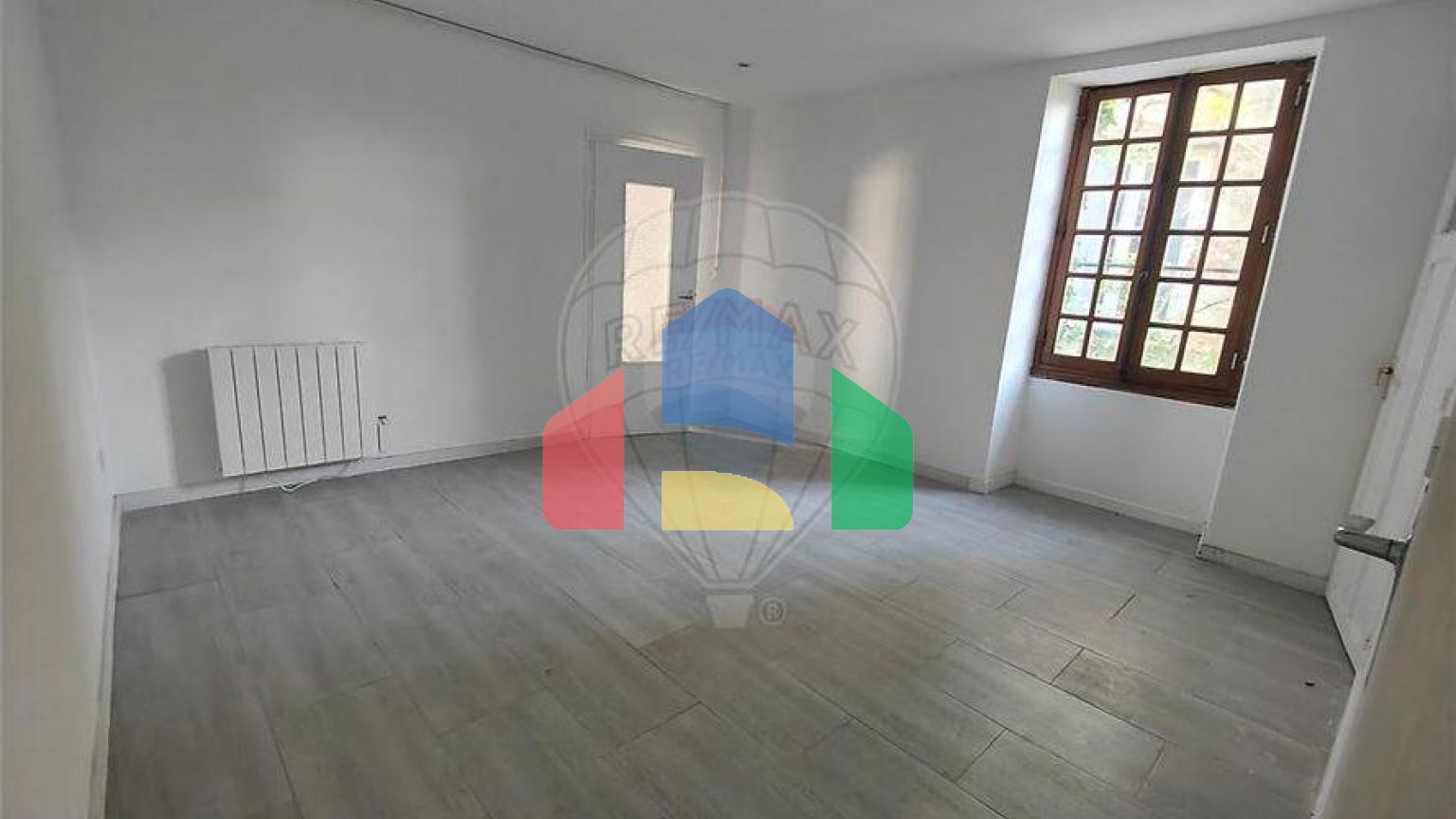 Residential - Single Family Home - Saint-Satur, , Centre-Val de Loire - FR