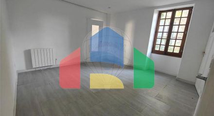 Residential - Single Family Home - Saint-Satur, , Centre-Val de Loire - FR Residential - Single Family Home - Saint-Satur, , Centre-Val de Loire - FR