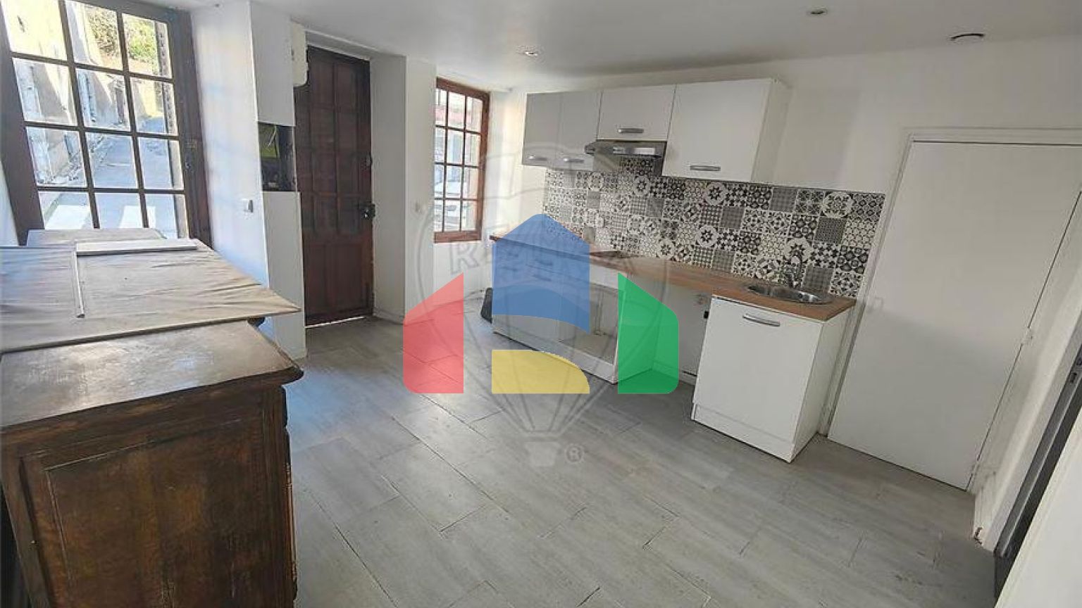 Residential - Single Family Home - Saint-Satur, , Centre-Val de Loire - FR