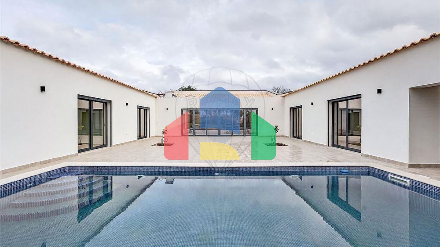 Residential - Single Family Home - T3 - Loule (Sao Clemente), Loule - PT