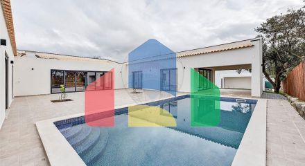Residential - Single Family Home - T3 - Loule (Sao Clemente), Loule - PT