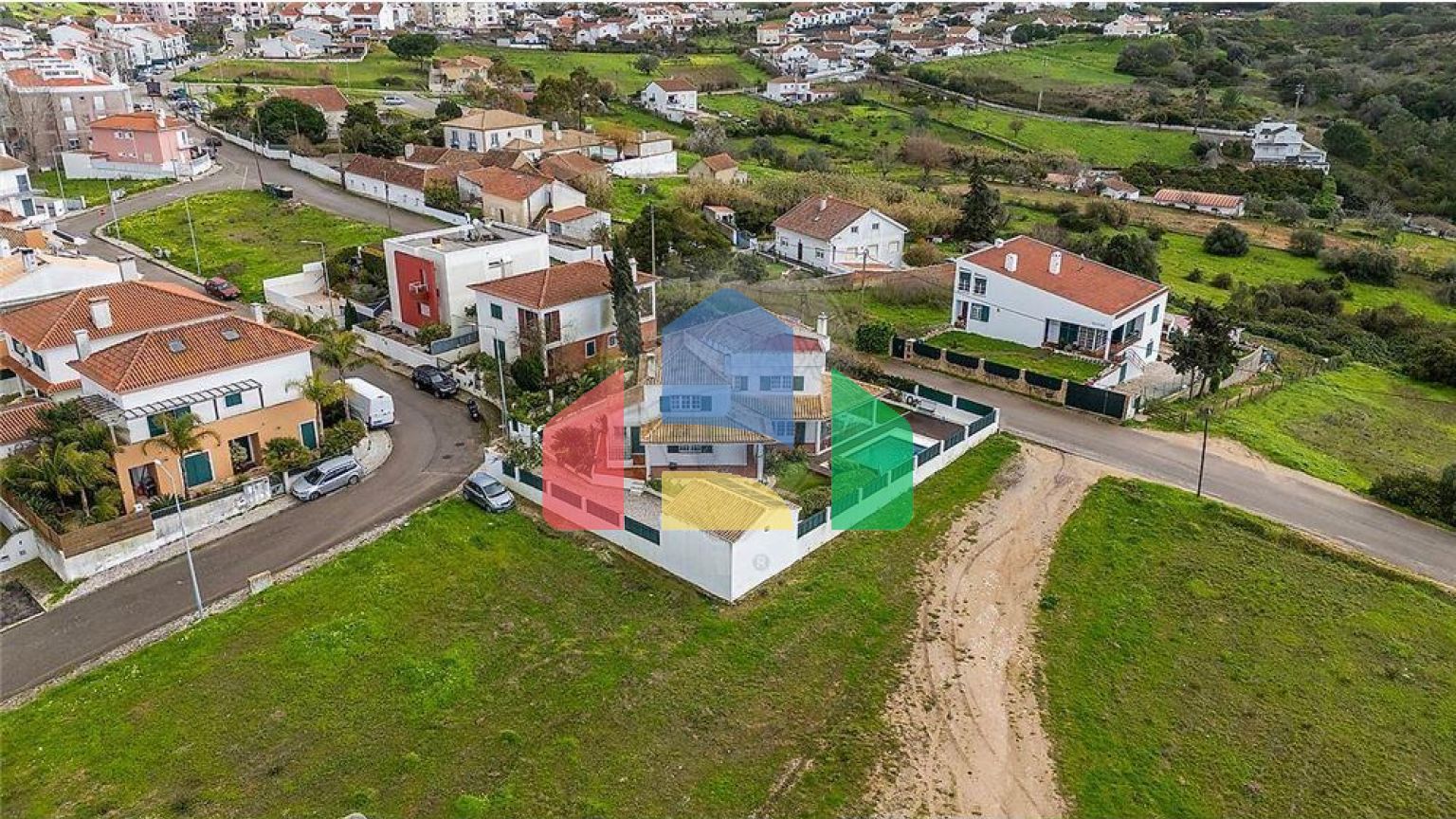 Residential - Single Family Home - T4 - Sesimbra (Castelo), Sesimbra - PT