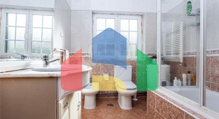 Residential - Single Family Home - T4 - Sesimbra (Castelo), Sesimbra - PT